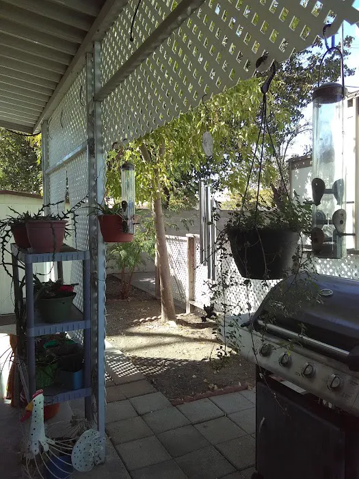 Sierra Vista Mobile Manor Picture 8