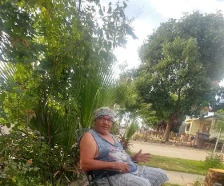 Royal Palms Tulare 55+ Manufactured Home Community