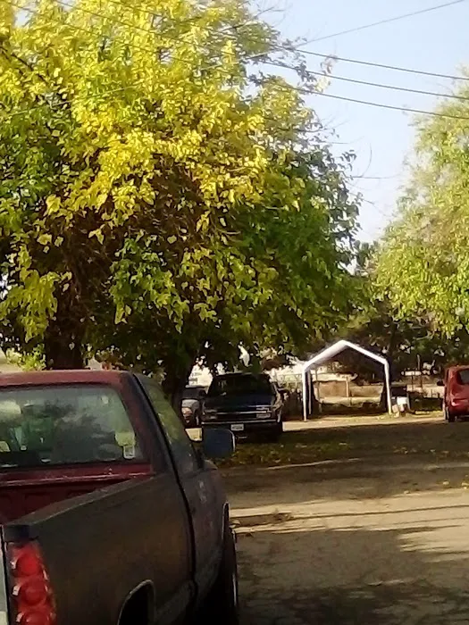 Fair Courts Trailer Park Picture 5