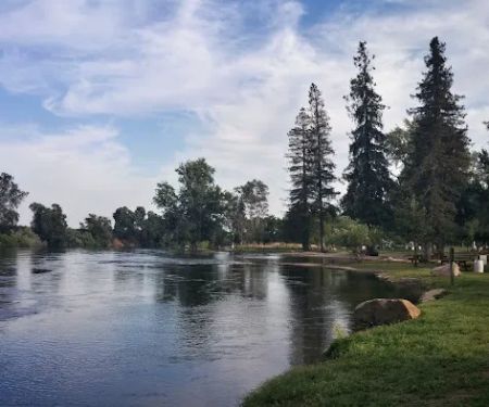 Lindy's Landing RV Resort And Campground