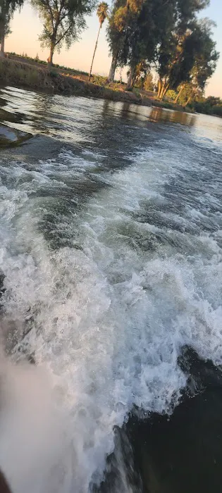 Lindy's Landing RV Resort And Campground Picture 7