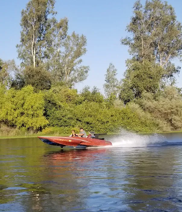 Lindy's Landing RV Resort And Campground Picture 8