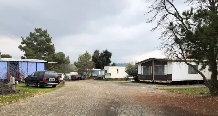 Kings Canyon Mobile Home Park Picture 2