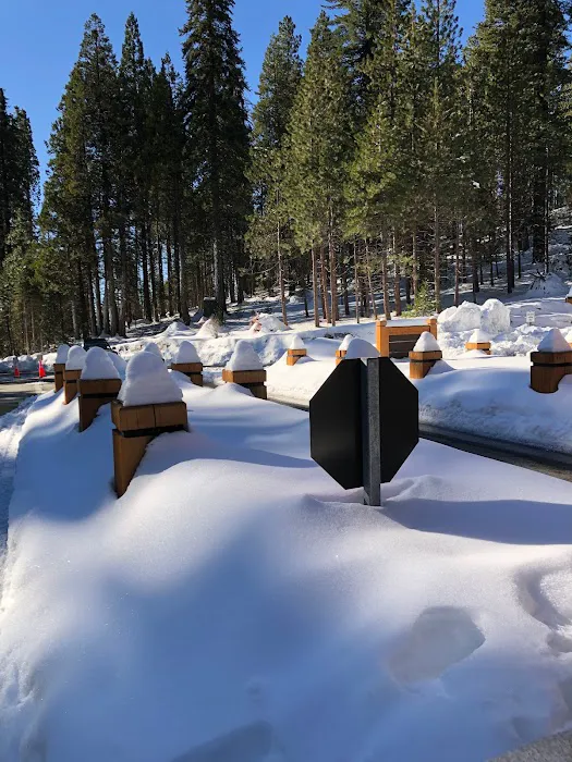 Kings Canyon Mobile Home Park Picture 7