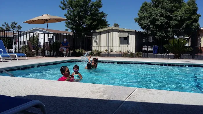 Hanford Del Arroyo Estates Picture 1