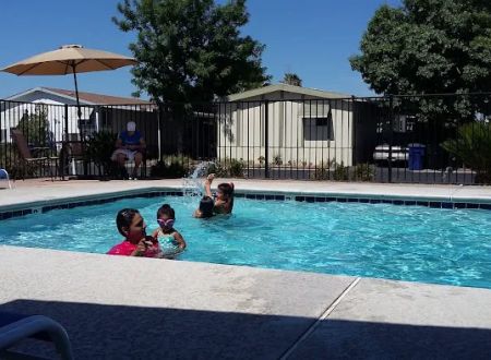 Hanford Del Arroyo Estates