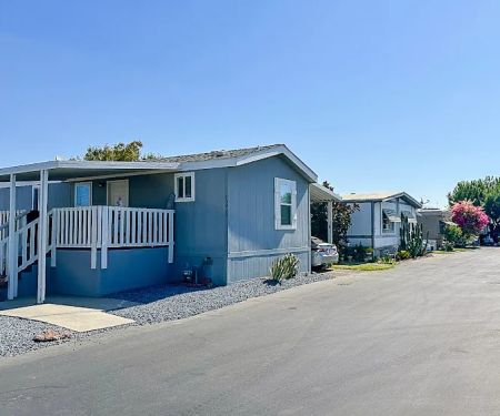 Hanford MH & RV Park