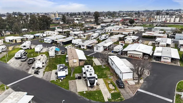 Belair Mobile Home Park Picture 6