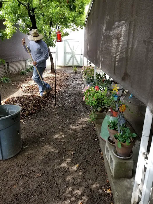 Villa Park Mobile Home Estates Picture 8