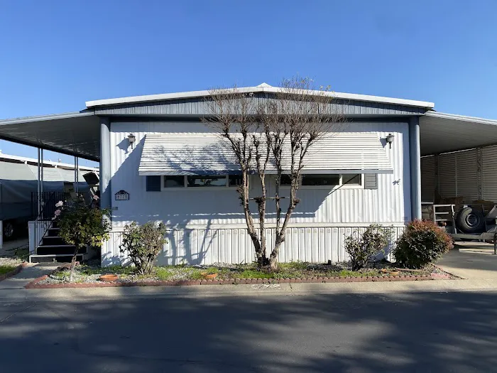 Woods Manufactured Home Comm Picture 6