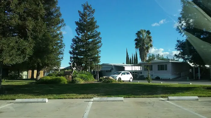 Woods Manufactured Home Comm Picture 7