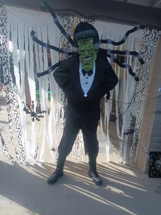 Villa Fresno Mobile Home Park Picture 8