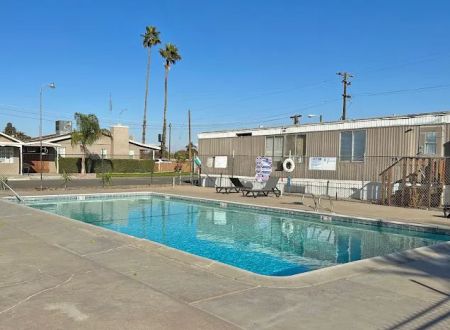 Three Palms Mobile Home & RV Park