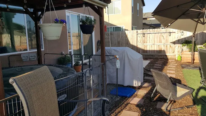 Magnolia Gardens Mobile Home Park Picture 9