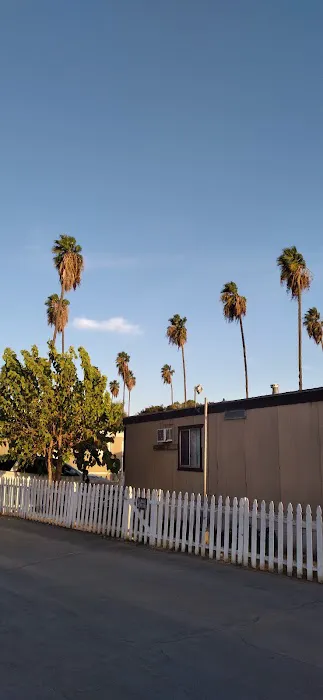 Sunset Vista Mobile Home Park Picture 2