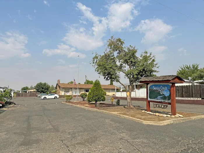 Sandy Creek Village Picture 8