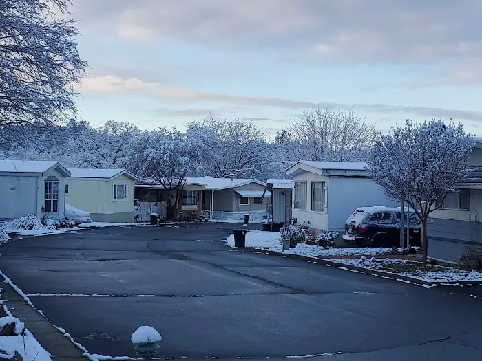 Sandy Creek Village Picture 2