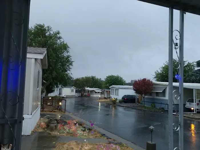 Sandy Creek Village Picture 6