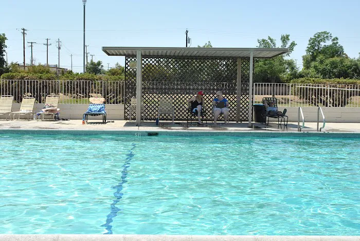 Four Seasons Picture 8