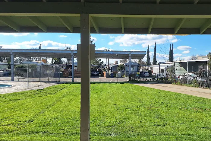 Green Acres Mobile Home Park Picture 8