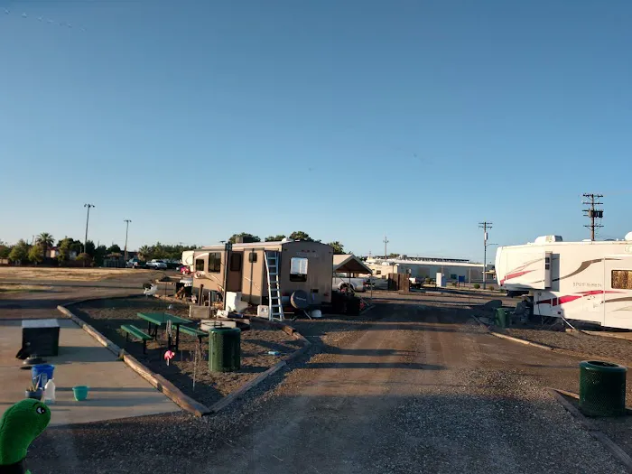 Ellyson RV Park Picture 2