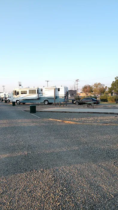 Ellyson RV Park Picture 5