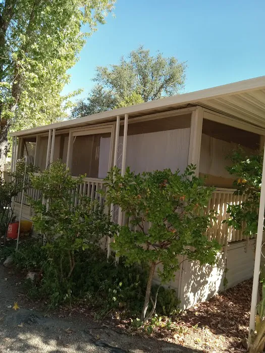 Oakhurst Mobile Home Estates Picture 4