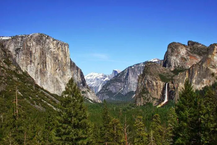 High Sierra RV & Mobile Park Picture 6