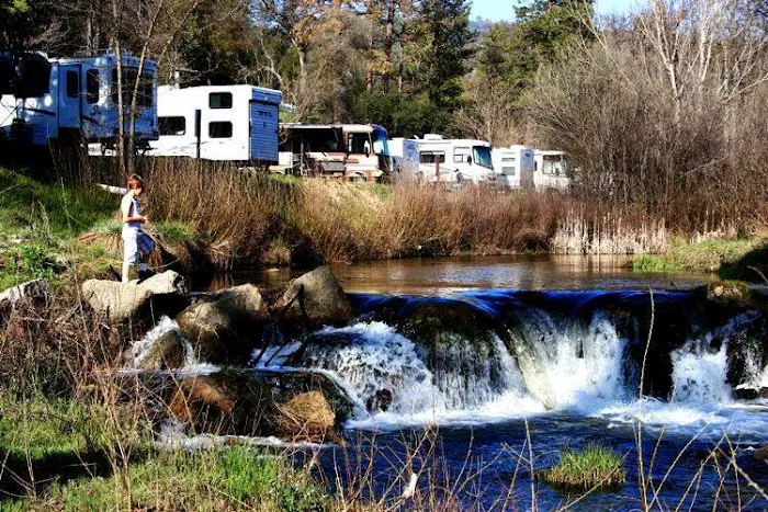 High Sierra RV & Mobile Park Picture 10