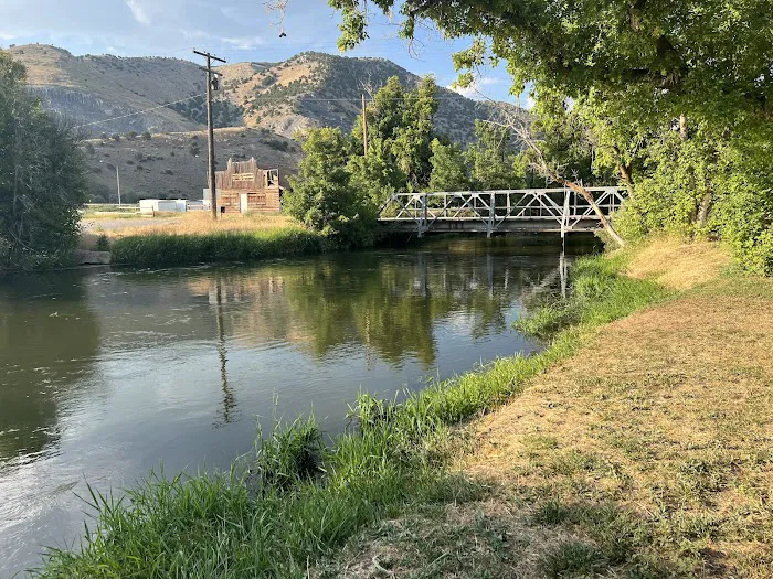 Como Springs Resort Picture 2