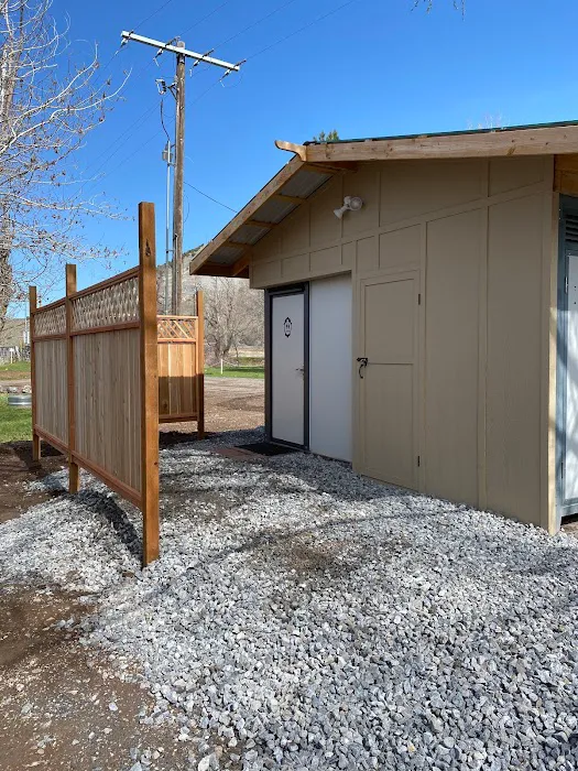 Como Springs Resort Picture 10