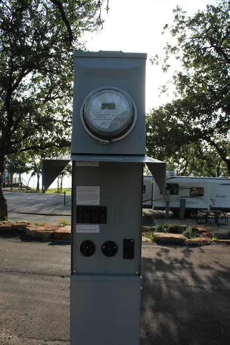 Camp QYB's RV Area Picture 6