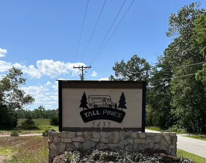 Tall Pines RV Resort Picture 2
