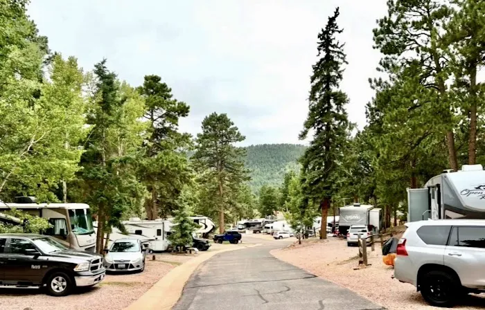 Woodland RV Park Picture 3