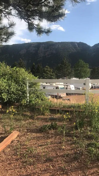 Rocky Top Motel & Campground Picture 7