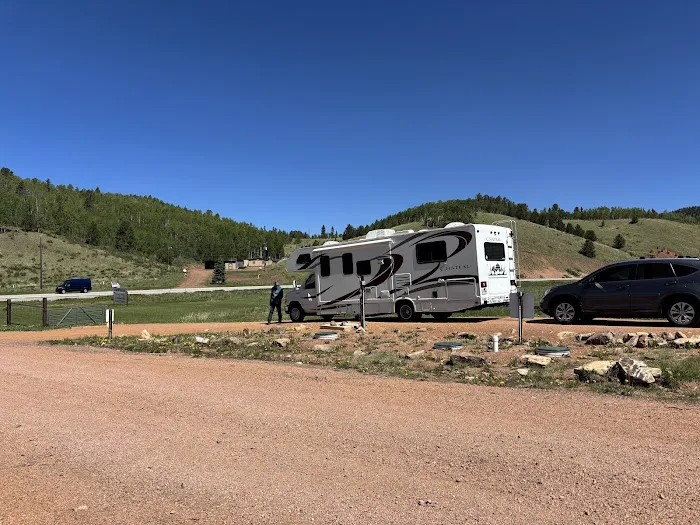 Rocking M Ranch Campground Picture 1