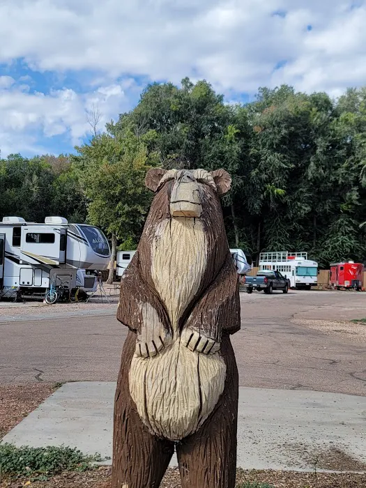 Garden of the Gods RV Resort Picture 9