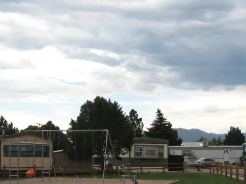 Crestline Manor Manufactured Home Community Picture 6