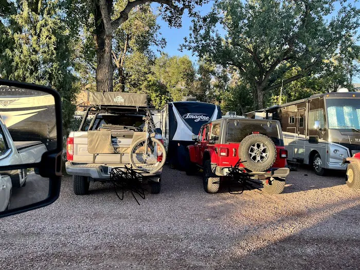 Goldfield RV Park Picture 2