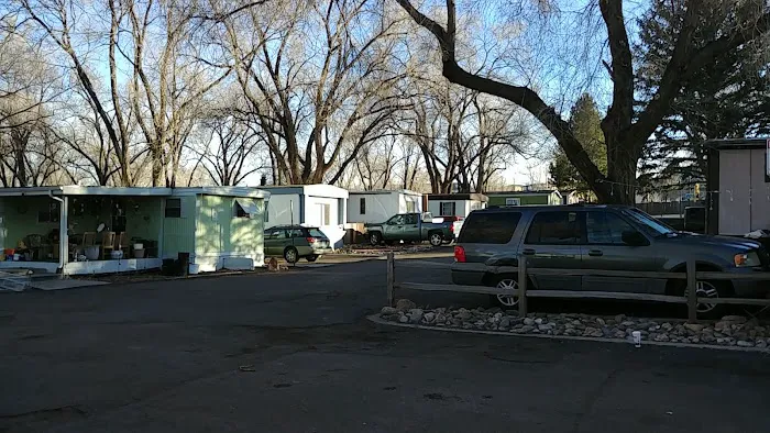 Aspen Grove Mobile Home Park Picture 2