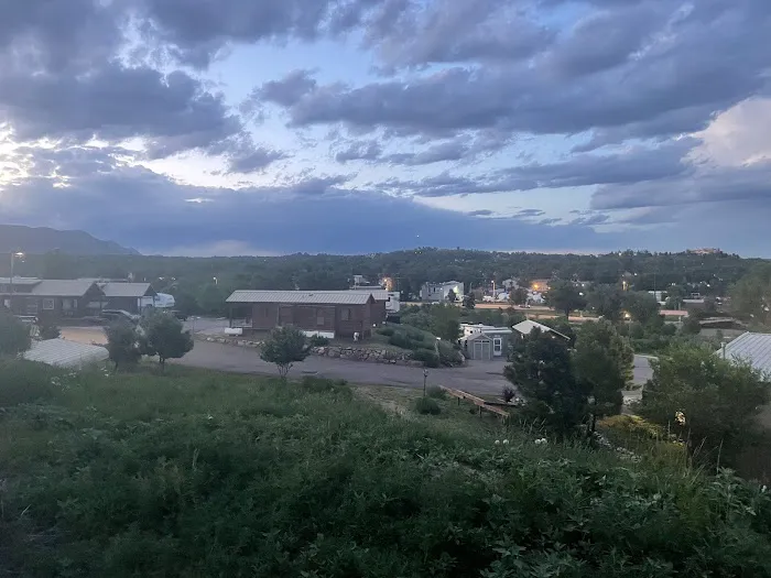 Foot of the Rockies RV Park Picture 9