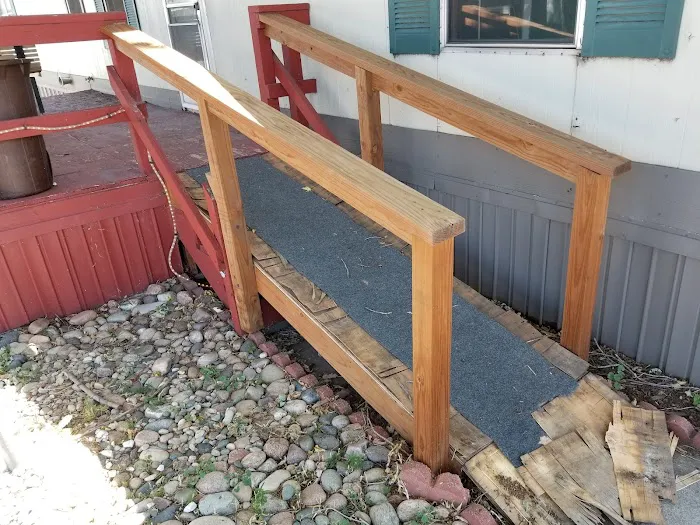 Circle Drive Mobile Home Park Picture 1