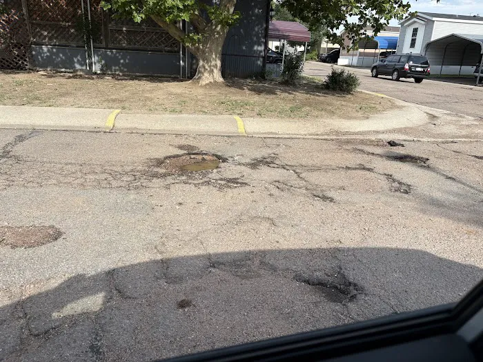 Lamplighter Community Manufactured Home Community Picture 9