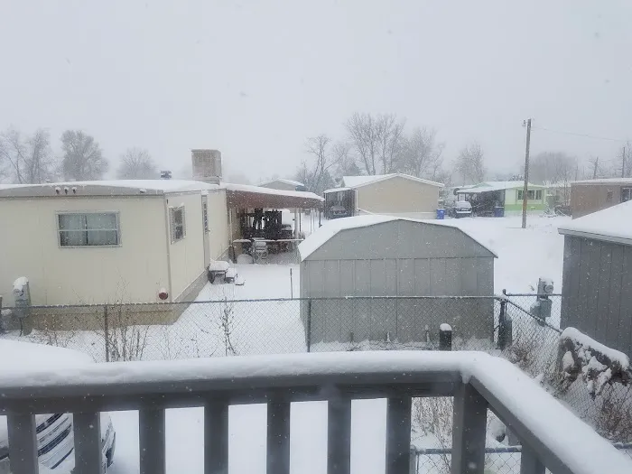 Central Manufactured Home Community Picture 2