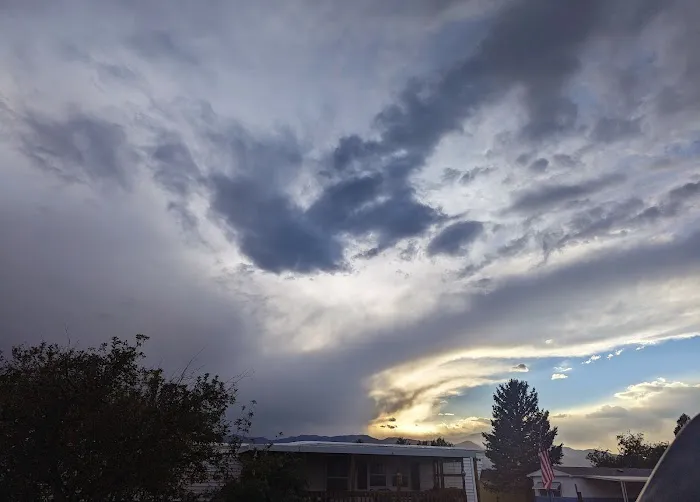 La Cresta Mobile Estates Picture 10