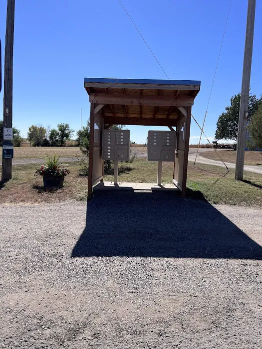 Galbraith Estates Mobile Home Park Picture 1