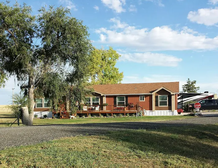 Galbraith Estates Mobile Home Park Picture 9