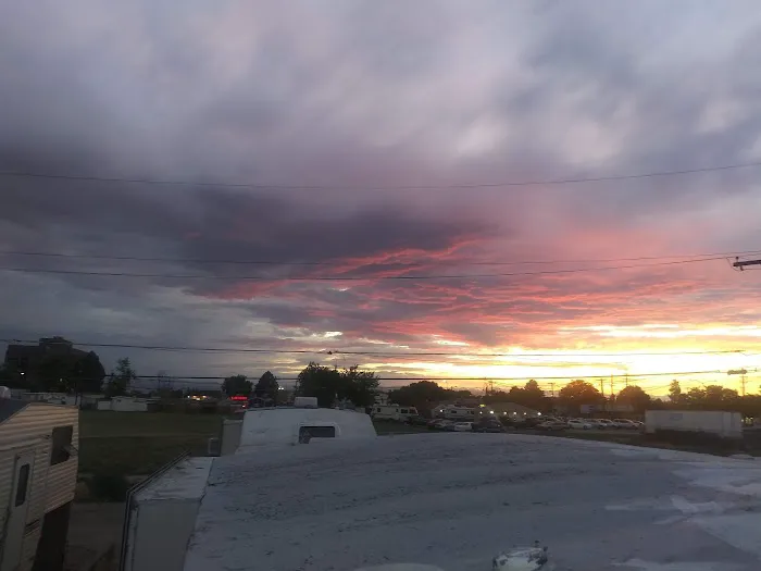 Sierra Bonita Estates Mobile Home Park & RV Picture 6