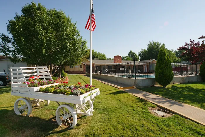 Hillcrest Village Picture 10