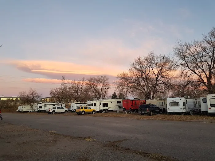 Denver Meadows R.V. Park Picture 9